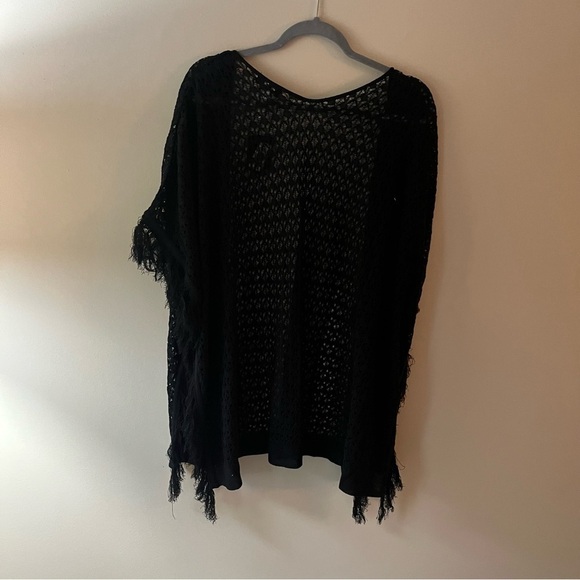 Bebe New Black Fringe One Size Crochet Open Front Cardigan Wrap Sweater BGSB - Picture 2 of 8